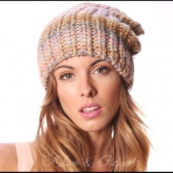 MULTICOLOR BEENIE WITH LUREX SHIMMER - Picture 10 of 10
